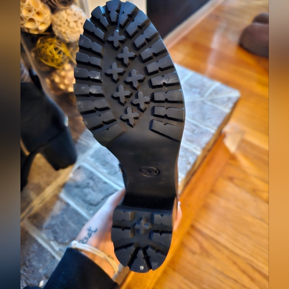 Michael Kors Leather Boots - Picture 3 of 4